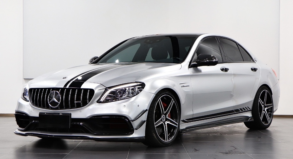 奔驰C级AMG