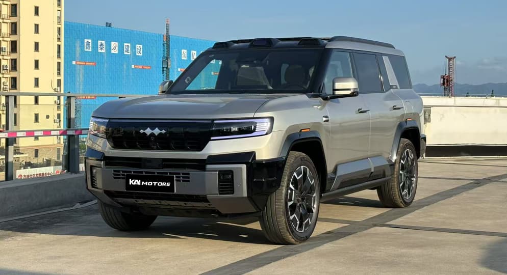 方程豹 豹8 (6座)